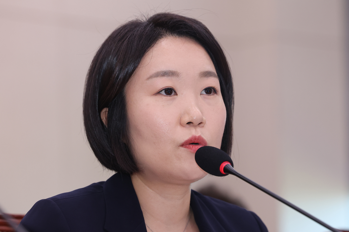 李대통령, 순방 중 이소영·이정현 등 임명안 재가