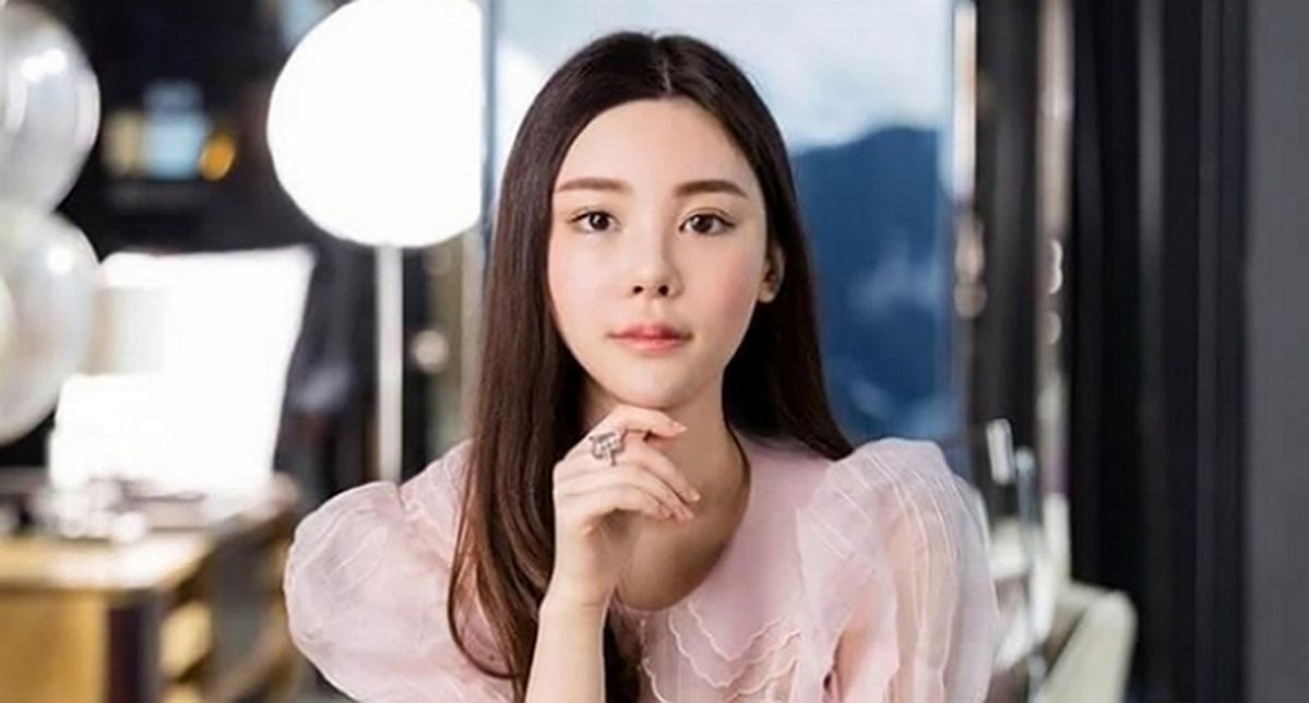홍콩 유명 모델 살해 혐의 받는 전 남편과 시부모, 3년만에 재판정