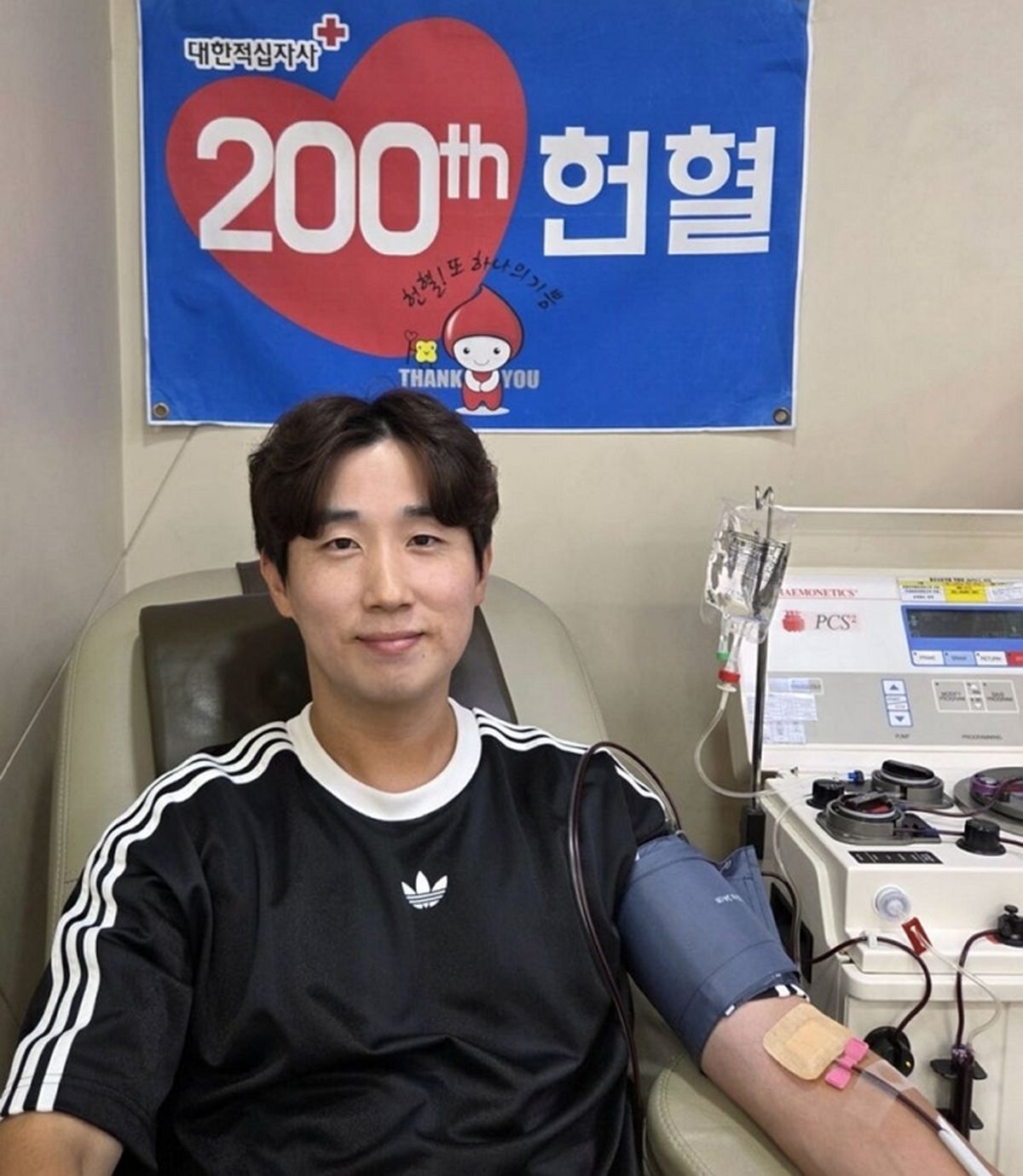 대를 이어 지속된 생명 나눔... 누적 헌혈 804회 기록한 군무원 가족