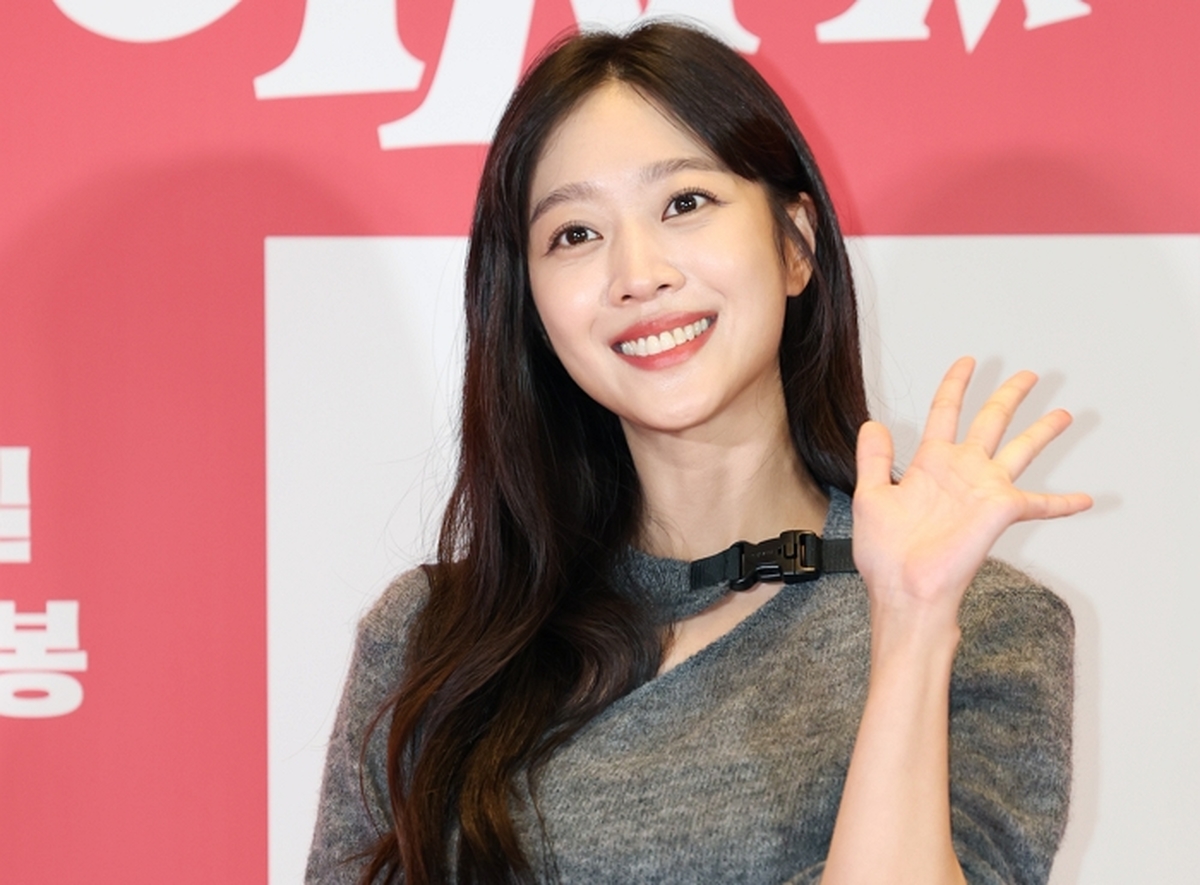 origin_조보아아름다운인사.jpg