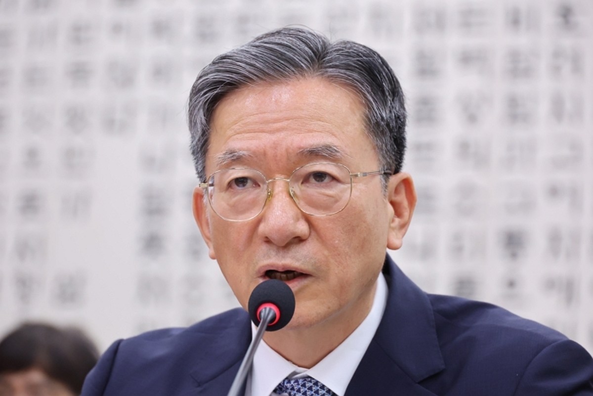 origin_법사위답변하는정성호법무장관.jpg