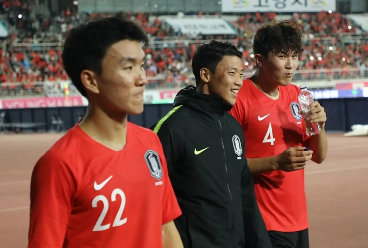 (왼쪽부터) 황인범, 황희찬, 김민재 / 뉴스1