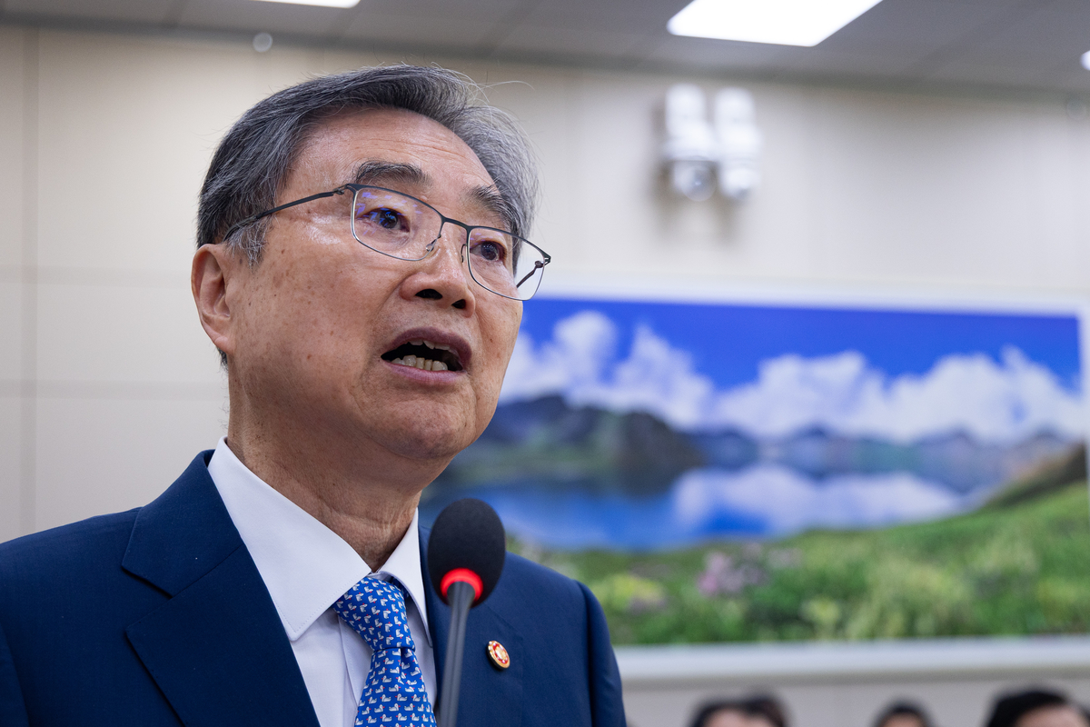 origin_국감조현외교부장관업무보고.jpg