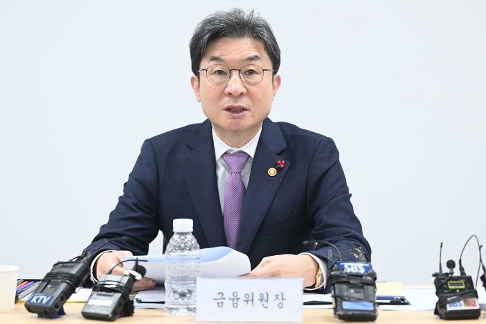 이억원 “단일 레버리지, 靑 지시 아냐... 여러 의견 듣고 도입”