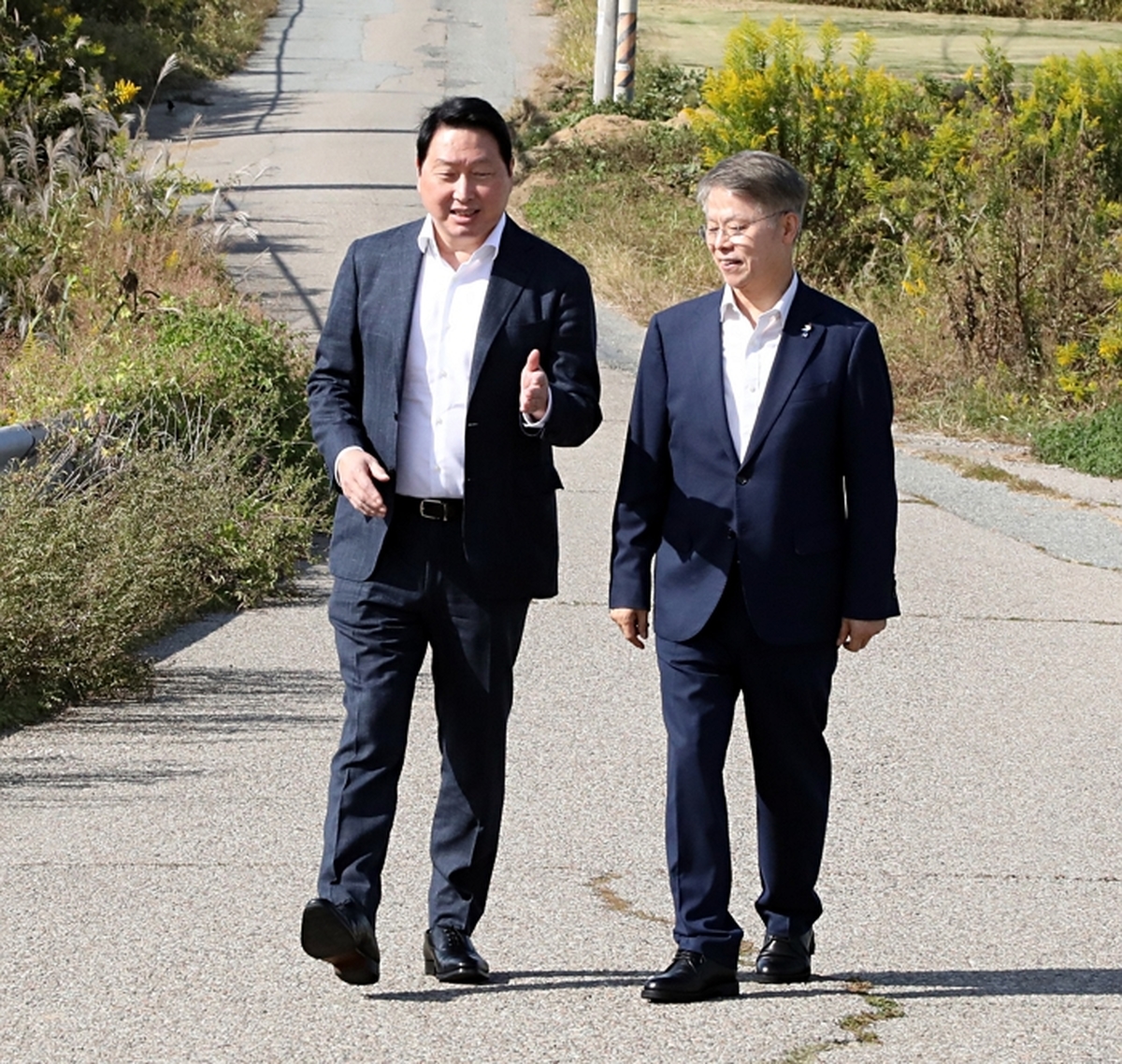 SK그룹 최태원 회장 광주 방문 사진1.jpg