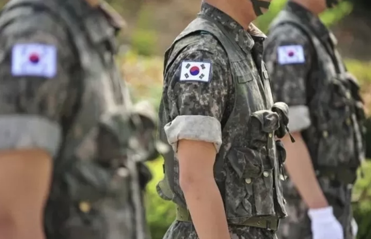 군1.jpg