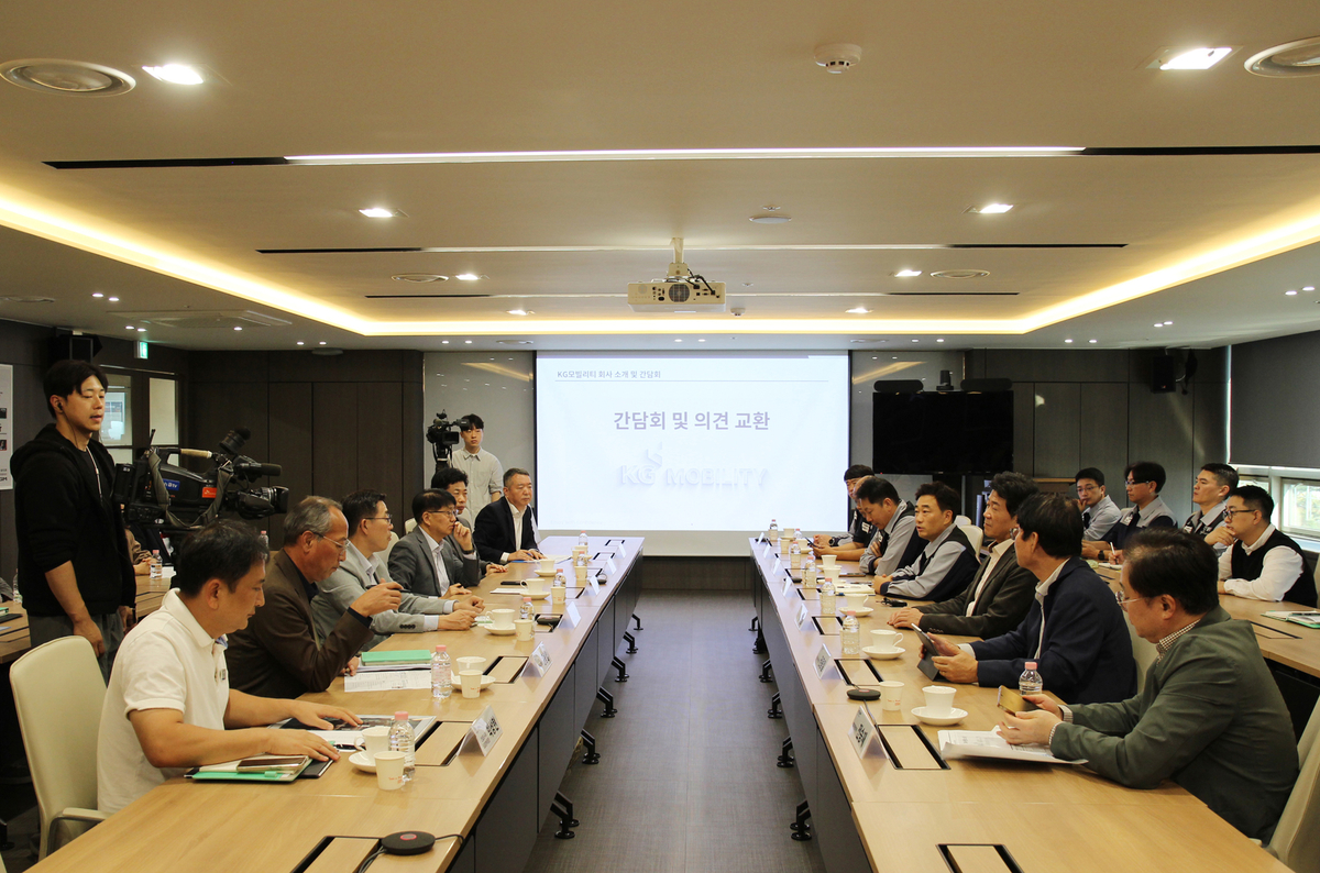20261012_KGM_평택시_간담회_6.jpg