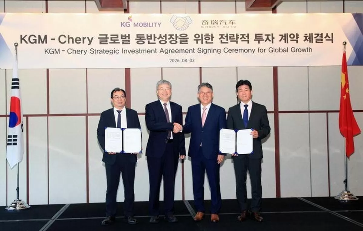 지난 8월 2일 서울 그랜드하얏트호텔에서 열린 KGM과 중국 체리자동차의 전략적 투자 계약 체결식. 양사는 차세대 SUV 개발과 미래차 기술 협력을 확대하고 있다 / KGM