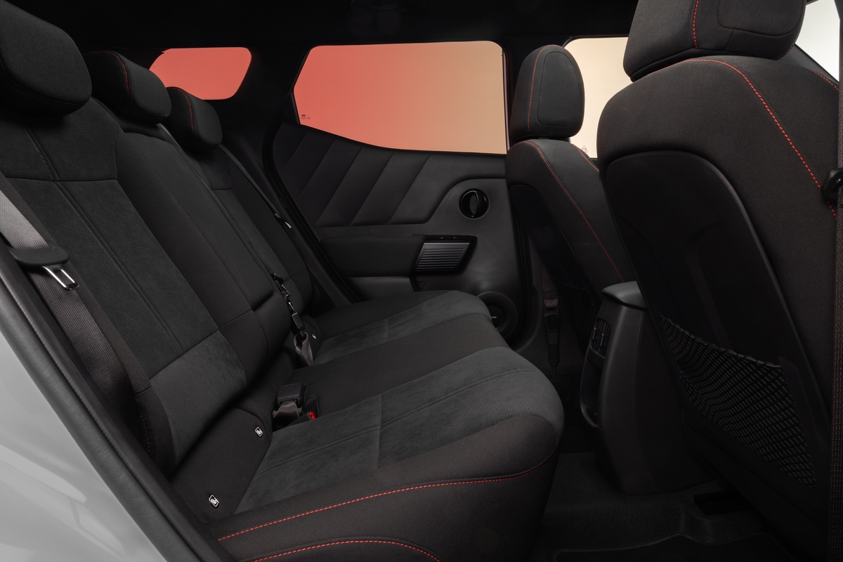 hyundai-bayon-1026-interior-detail-01.jpg