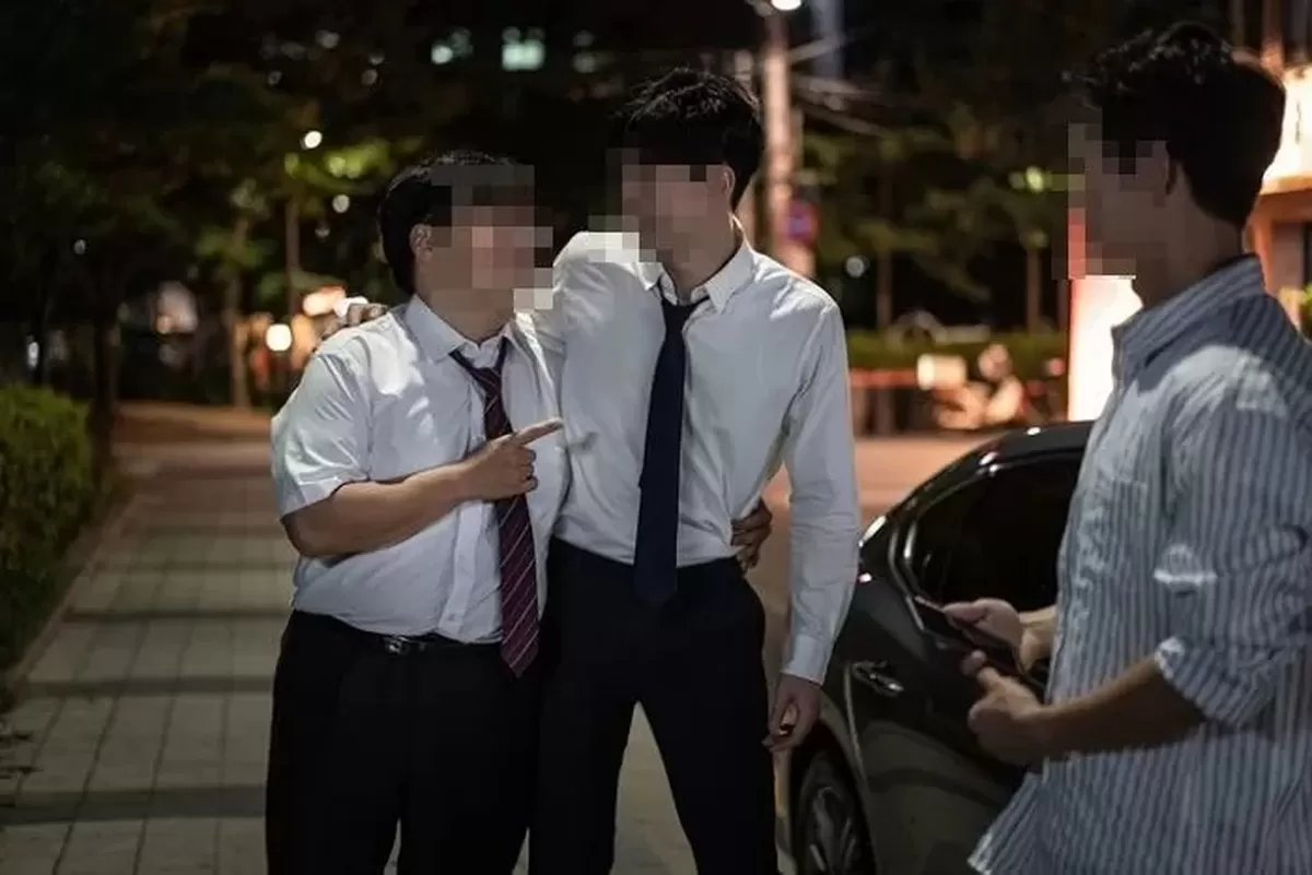 “요즘 누가 회식해요”…술자리 줄어들자 대리기사 1만명 사라졌다