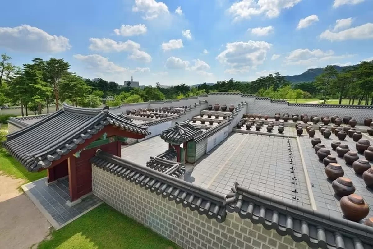 닫혀있던 경복궁 장고, 11월 첫 공개...명인과 함께 ‘장 담그기’ 체험까지