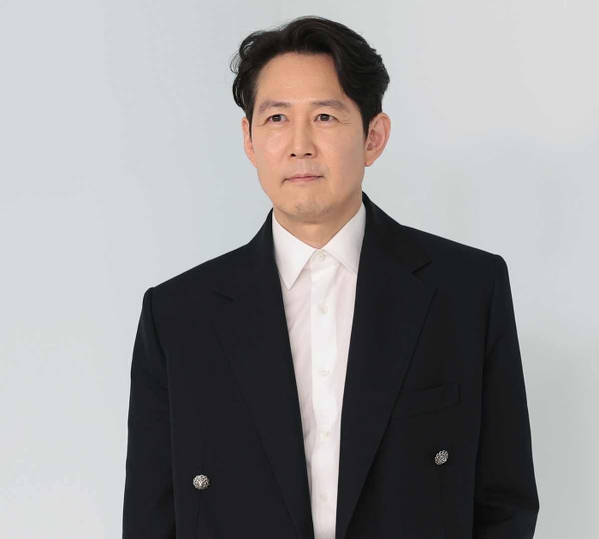 origin_이정재명품배우.jpg