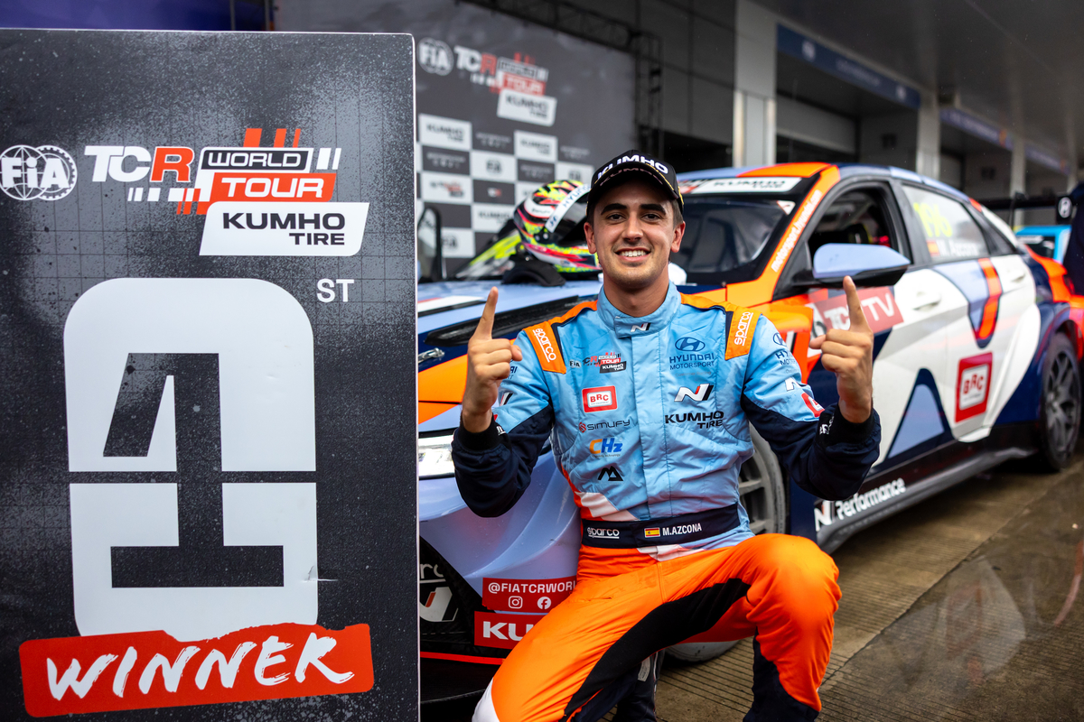 (사진자료 1) 현대자동차 '더 뉴 아반떼 N TCR', 2026 TCR 월드투어 7라운드 우승.jpg
