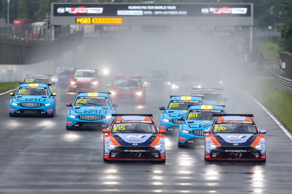 (사진자료 3) 현대자동차 '더 뉴 아반떼 N TCR', 2026 TCR 월드투어 7라운드 우승.jpg