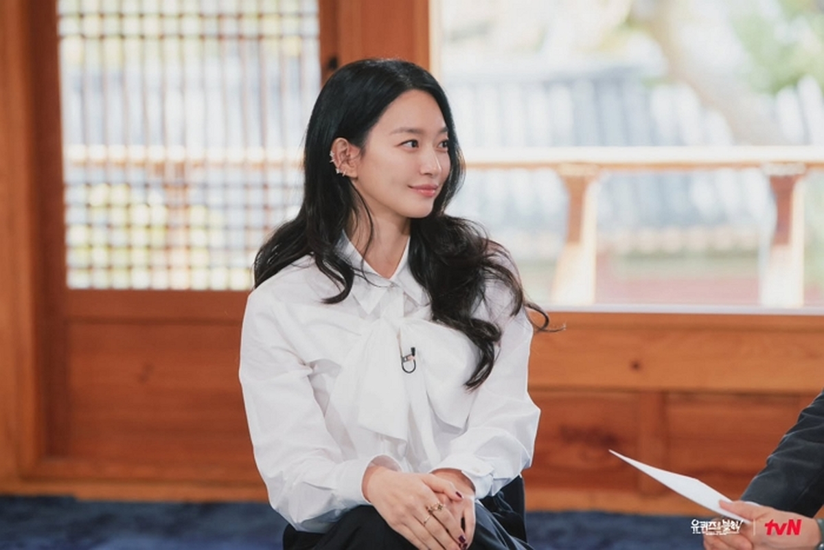 러블리의 인간화 신민아가 떴다💓신블리가 생각하는 사랑이란~🫢coming soon~💫 (1).jpg