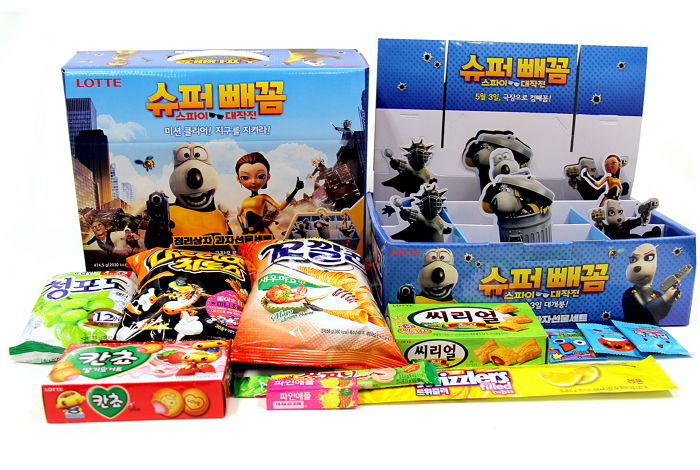 롯데제과, 어린이날 맞아 ‘슈퍼빼꼼’ 과자선물세트 출시