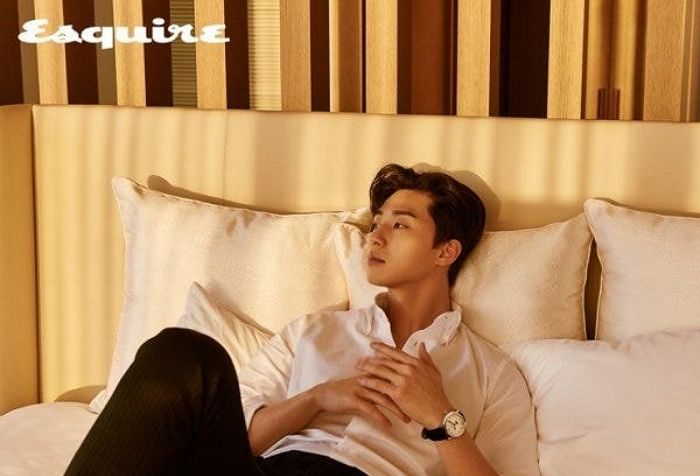 새 화보서 머리 올리고 완벽한 ‘슈트핏’ 선보인 ‘키185cm’ 섹시대장 박서준