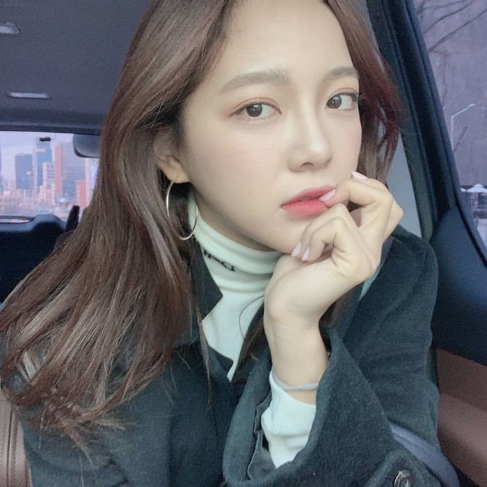 ‘예쁜 나이’ 24살 되고 미모에 물오른 김세정 근황